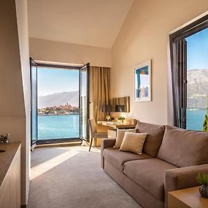 Superior  Sea side Suite